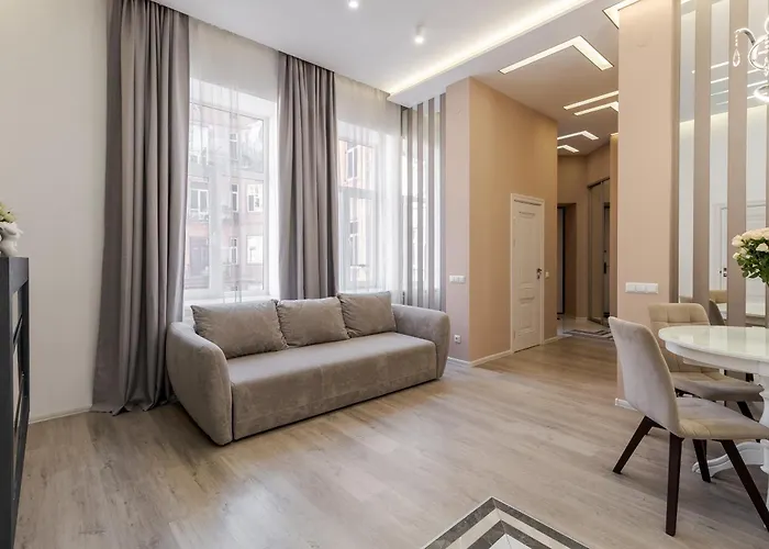 Royal Stylish In The Old * Leópolis