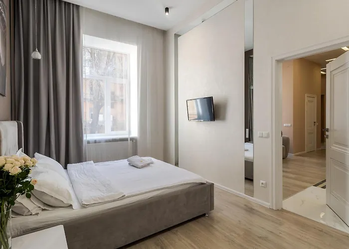 Royal Stylish In The Old Apartamento