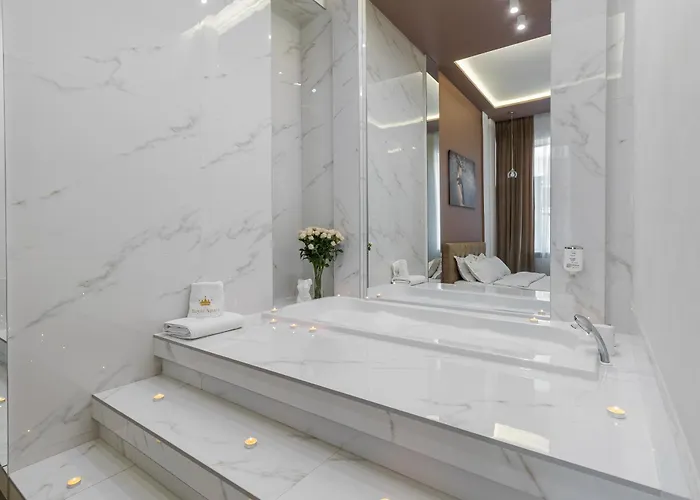 Royal Stylish In The Old Apartamento Leópolis